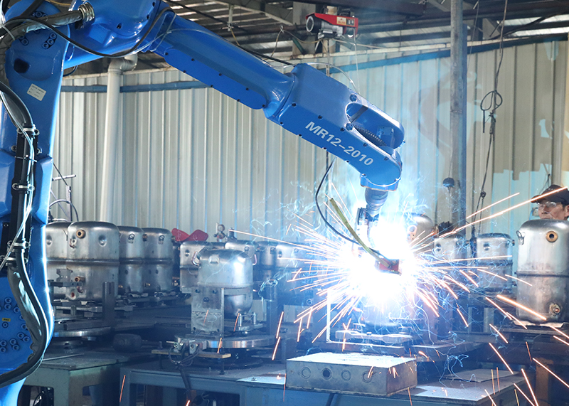 強(qiáng)強(qiáng)聯(lián)合!石特廣告圓滿完成浙江興發(fā)機(jī)車設(shè)備有限公司全方位品牌視覺服務(wù)